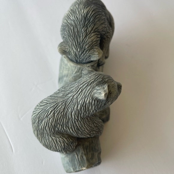 Glacial Ice Age Sculpture Crafted by Hand ACE Alaska, Whimsical Bears W… - Picture 7 of 9